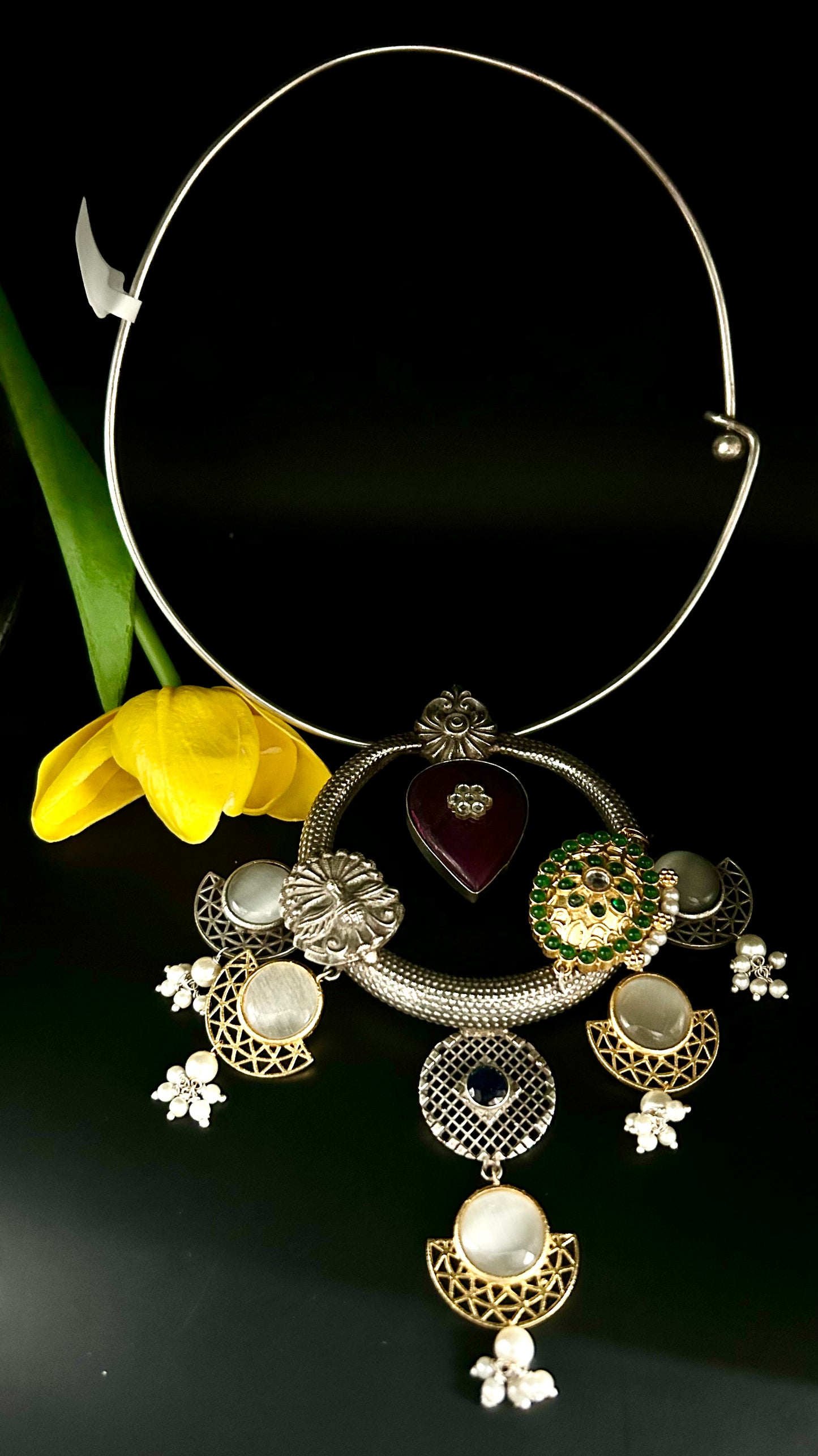 Hasli necklaces